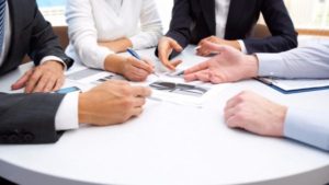 reunioes-trabalho-e1475730782115